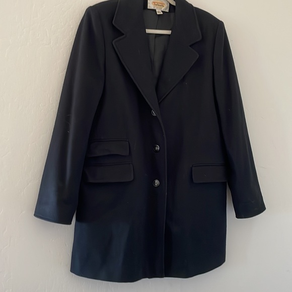 Beautiful Talbots wool pea coat size 8 - Picture 2 of 6